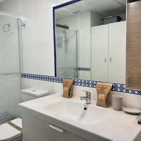The - Torre La Roca Apartment *